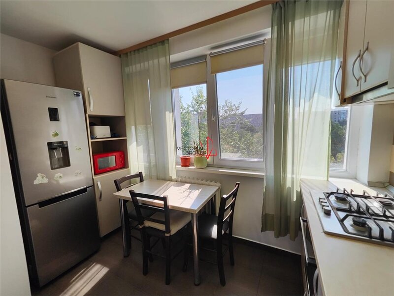 Titan Vanzare apartament 3 camere in Titan-  7 min Metrou !!!